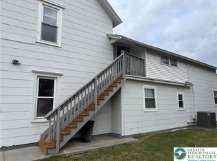 637 5th St, Whitehall, PA 18052