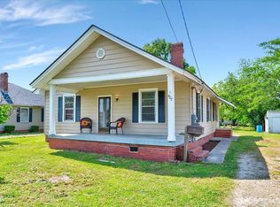 407 W East St, Erwin, NC 28339