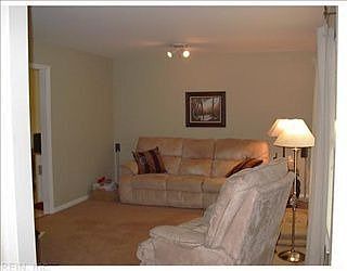 4th image of 107 Phoenix Cir