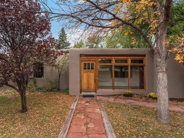 631 Calle Grillo, Santa Fe, NM 87505