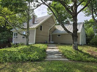 235 N North Chesterville Rd, Farmington, ME 04938