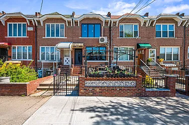 1075 Bay Ridge Parkway