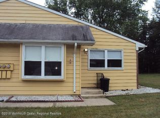 32 Yorktowne Pkwy UNIT B, Manchester Township, NJ 08759