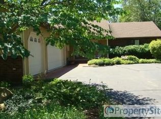 1855 Forest Shores Dr SE, Grand Rapids, MI 49546