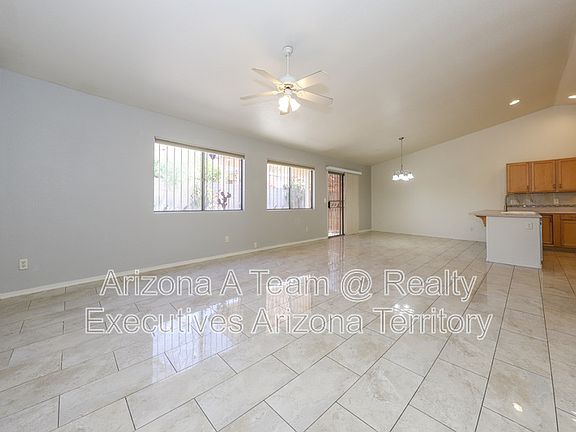 5th image of 3067 S Beck Dr