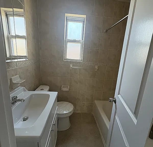 67-02 Springfield Blvd #C — Photo 1