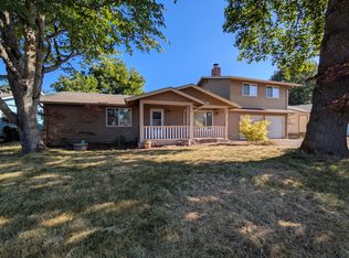 1097 Sanborn Ave, Eugene, OR 97404