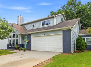 9905 Crestline Dr, Knoxville, TN 37922
