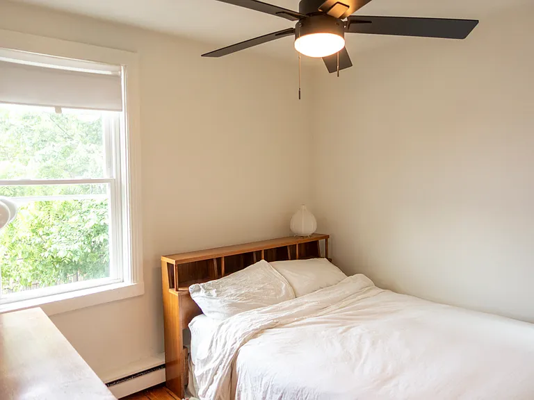 30 Royal St #2 — Photo 12
