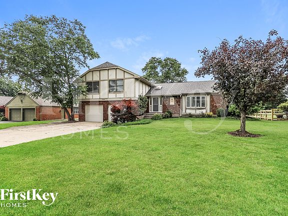 2nd image of 5668 Eagle Nest Ct