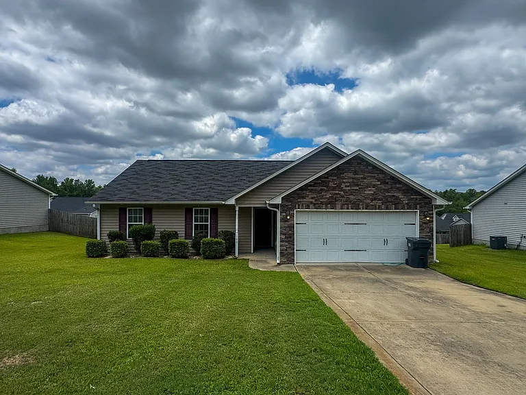 169 Wolfpoint Dr — Photo 1