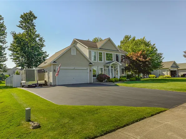 160 Dove Tree Ln, Rochester, NY 14626