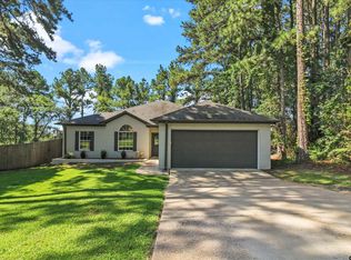 17041 Mary Martin Dr, Flint, TX 75762