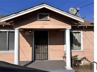 713 W 84th St, Los Angeles, CA 90044