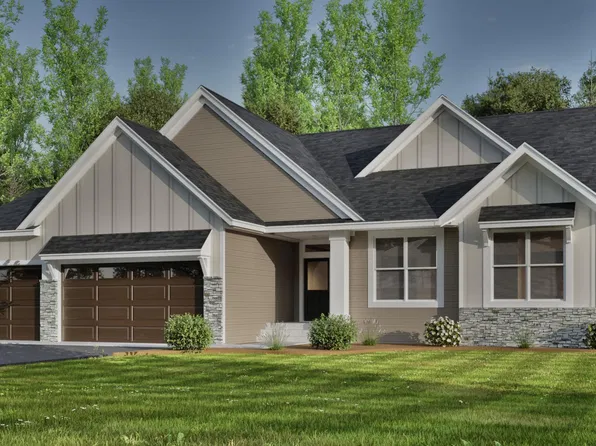 5033 Colonial Ct NE, Alexandria, MN 56308
