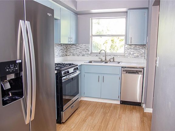 5th image of 150 El Dorado APT 206