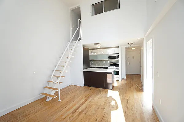 Rented by Rennit Inc. | media 15