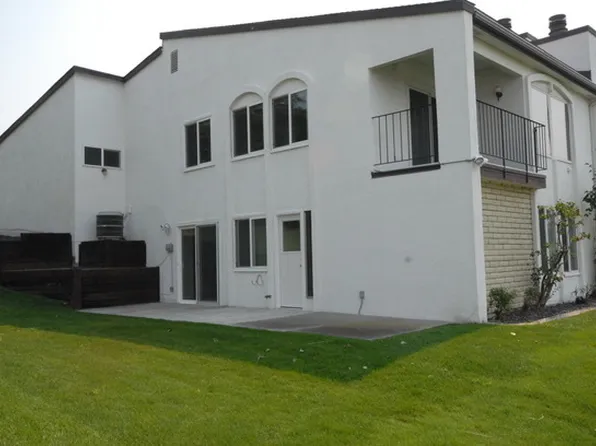 2003 Meadows Dr N, Richland, WA 99352