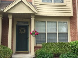 2931 Churchill Ln, Highland, IN 46322