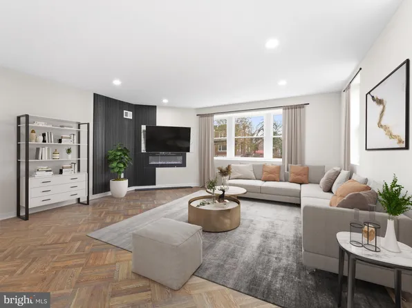 1418 E Barringer St, Philadelphia, PA 19150