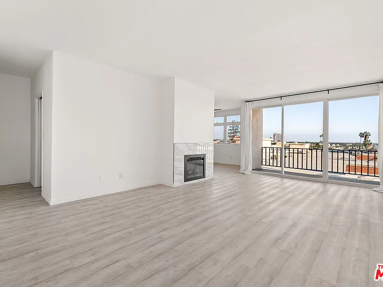 900 Euclid St #404 — Photo 3