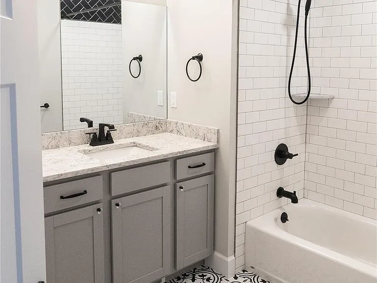 1090 New York Ave #PENTHOUSE — Photo 5