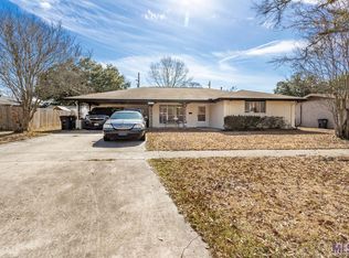 8250 Queenswood Ct, Baton Rouge, LA 70806