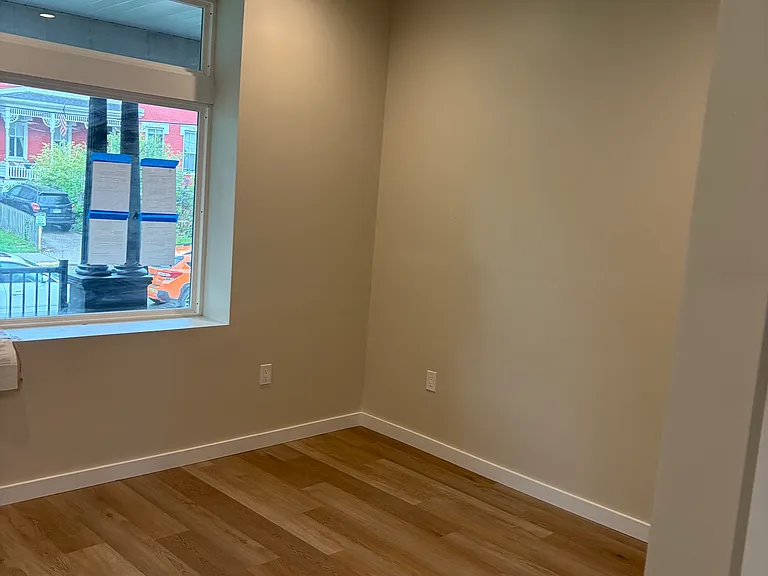 447 S Aiken Ave #4 — Photo 9