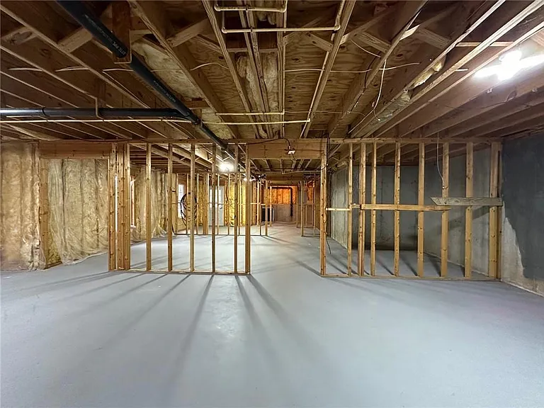 7080 Shady Oak Ln — Photo 19