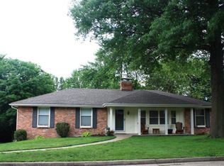 611 Crest Dr, Jefferson City, MO 65109
