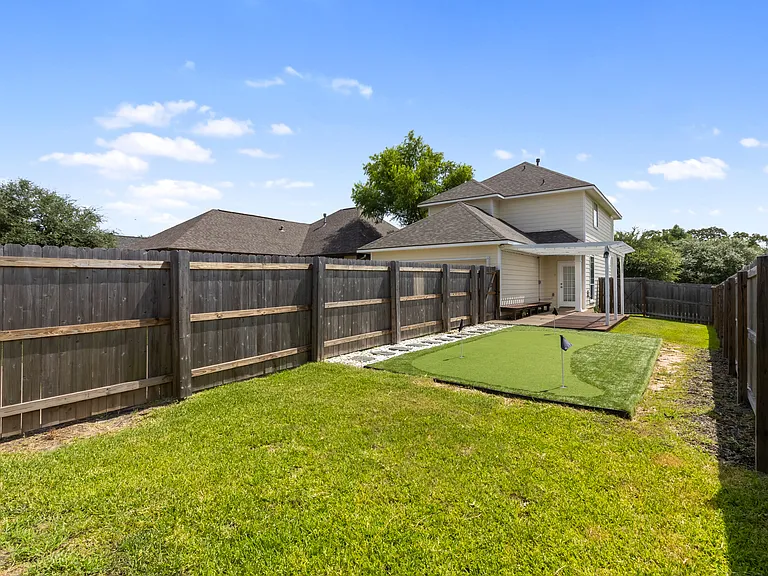 2023 Autumn Lake Dr — Photo 28