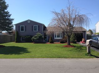 8103 Como Ln, Clay, NY 13041