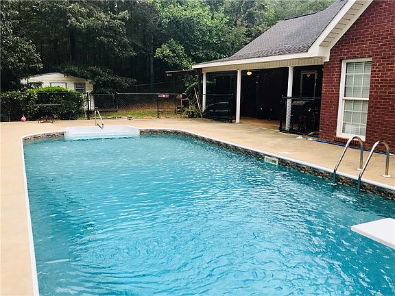 2nd image of 388 Lee Road 382