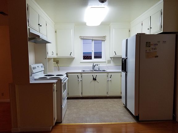 4th image of 3128 Capewood Ln