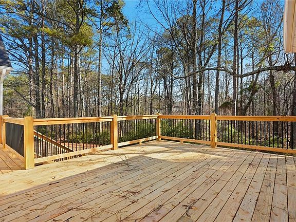 5th image of 266 Ebenezer Church Rd