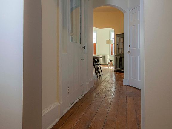3rd image of 517 Fairmount Ave APT 1