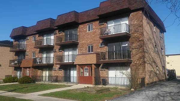 2nd image of 11845 S Karlov Ave