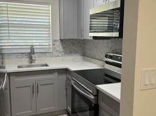 2134 Lincoln St, Hollywood, FL 33020