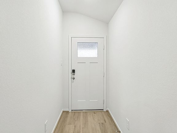3rd image of 18519 Landing Meadows Ln
