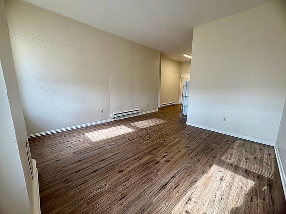 5th image of 256 S Market St APT 302