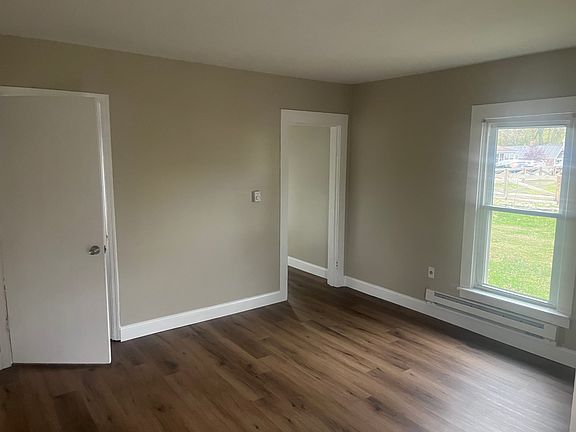 3rd image of 324 E 1st St