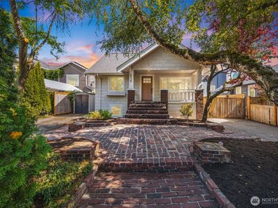 8538 13th Avenue NW, Seattle, WA, 98117