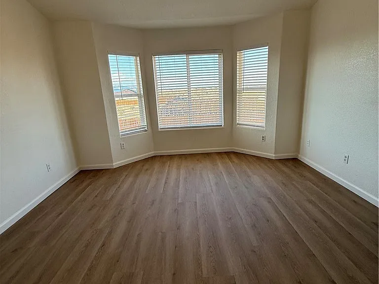 6761 California City Blvd — Photo 12