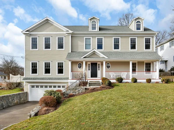 4 Nimitz Pl, Old Greenwich, CT 06870