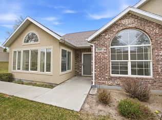 2183 W Jordan Villa Dr, West Jordan, UT 84088