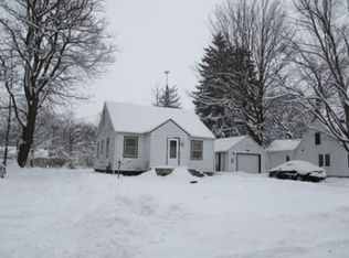 24 S Elm St, Hesperia, MI 49421