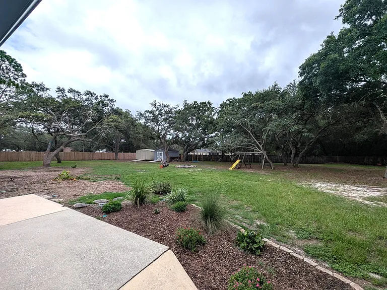 8717 Sand Pine Dr — Photo 31