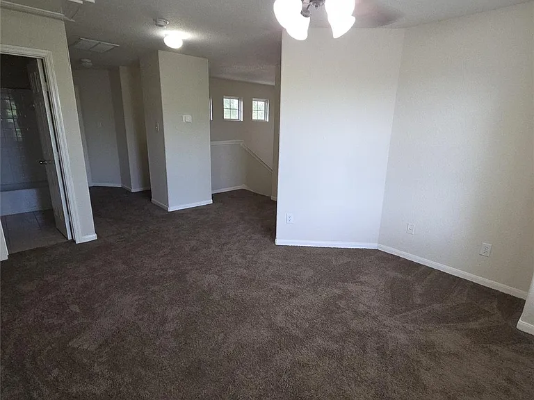 17711 Barton Point Ln — Photo 26