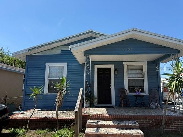 1st image of 1505 E 28TH