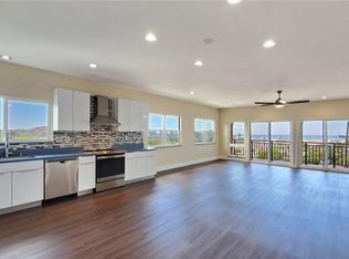 843 Alewa Dr, Honolulu, HI 96817
